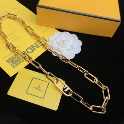 夏季新作に狙うファン殺到 2024SS ネックレス FENDI フェンデイ
