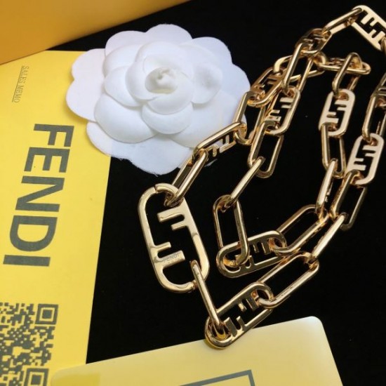 夏季新作に狙うファン殺到 2024SS ネックレス FENDI フェンデイ 夏季新作に狙うファン殺到 2024SS ネックレス FENDI フェンデイ