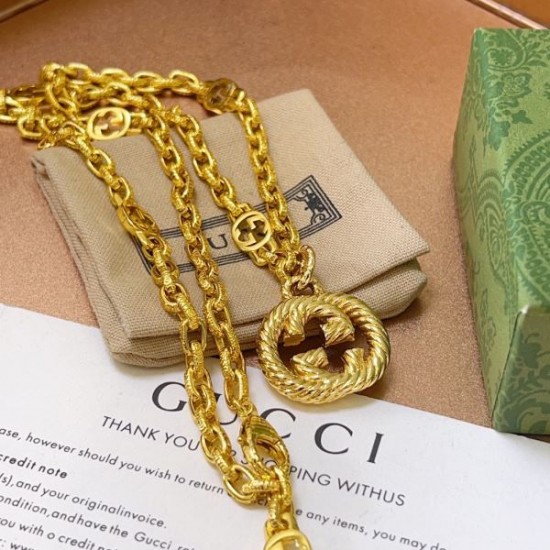 今シーズン最注目のトレンド 2024SS ネックレス GUCCI グッチ 今シーズン最注目のトレンド 2024SS ネックレス GUCCI グッチ