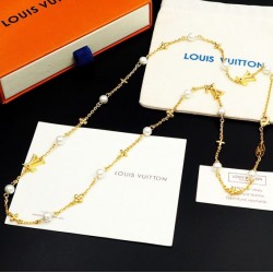 夏シーズン特集 2024SS ネックレス LOUIS VUITTON ルイヴィトン