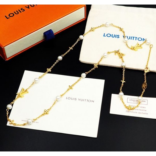 夏シーズン特集 2024SS ネックレス LOUIS VUITTON ルイヴィトン 夏シーズン特集 2024SS ネックレス LOUIS VUITTON ルイヴィトン