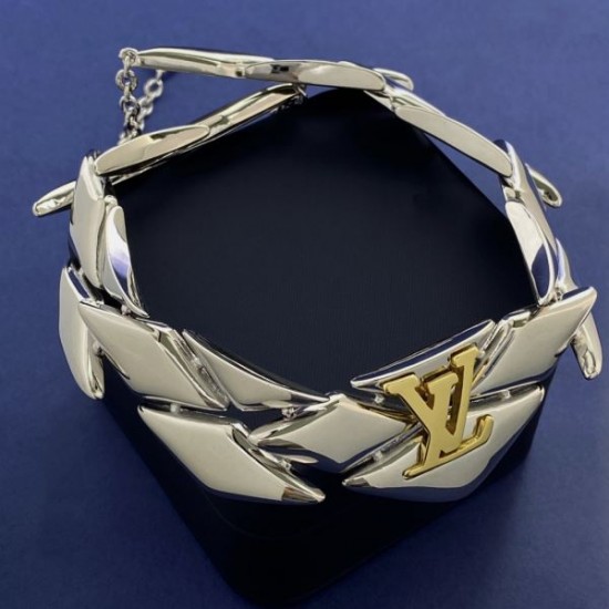 激レア一目惚れ 2024SS ネックレス LOUIS VUITTON ルイヴィトン 激レア一目惚れ 2024SS ネックレス LOUIS VUITTON ルイヴィトン