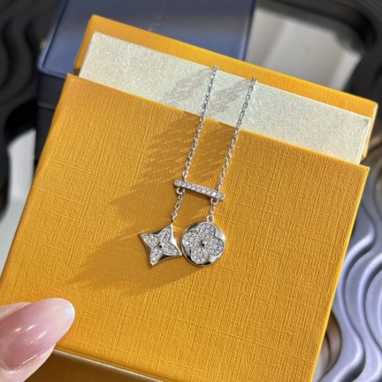 人気商品再入荷 2024SS ネックレス LOUIS VUITTON ルイヴィトン 人気商品再入荷 2024SS ネックレス LOUIS VUITTON ルイヴィトン