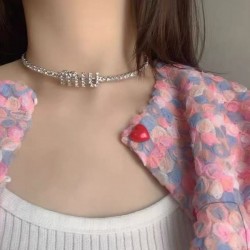 発売極限状態！ 2024SS ネックレス MIU MIU ミュウミュウ