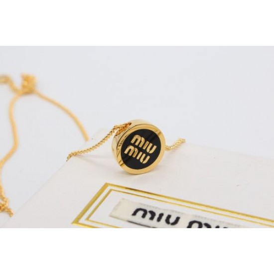 海外先行発売！ 2024SS ネックレス MIU MIU ミュウミュウ