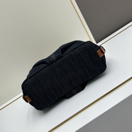 この春夏注目すべき 2024SS トートバッグ BURBERRY バーバリー この春夏注目すべき 2024SS トートバッグ BURBERRY バーバリー