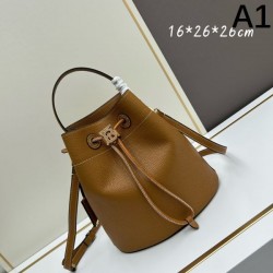安定感のある夏新作 2024SS トートバッグ BURBERRY バーバリー