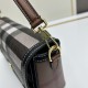 この夏に入れるべき 2024SS トートバッグ BURBERRY バーバリー この夏に入れるべき 2024SS トートバッグ BURBERRY バーバリー