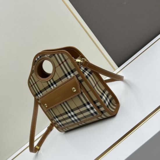 春夏も引き続き注目 2024SS ショルダーバッグ BURBERRY バーバリー 春夏も引き続き注目 2024SS ショルダーバッグ BURBERRY バーバリー