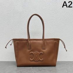 夏に向けて使えるスタイル 2024SS トートバッグ CELINE セリーヌ