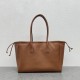 夏に向けて使えるスタイル 2024SS トートバッグ CELINE セリーヌ 夏に向けて使えるスタイル 2024SS トートバッグ CELINE セリーヌ