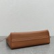 夏に向けて使えるスタイル 2024SS トートバッグ CELINE セリーヌ 夏に向けて使えるスタイル 2024SS トートバッグ CELINE セリーヌ