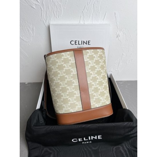 この夏は目を引くスタイル 2024SS トートバッグ CELINE セリーヌ この夏は目を引くスタイル 2024SS トートバッグ CELINE セリーヌ
