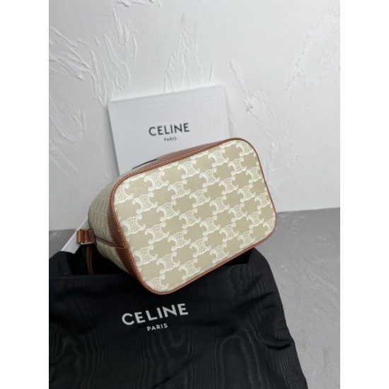 この夏は目を引くスタイル 2024SS トートバッグ CELINE セリーヌ この夏は目を引くスタイル 2024SS トートバッグ CELINE セリーヌ