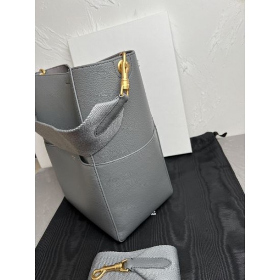 海外の顧客限定先行セール 2024SS トートバッグ CELINE セリーヌ 海外の顧客限定先行セール 2024SS トートバッグ CELINE セリーヌ