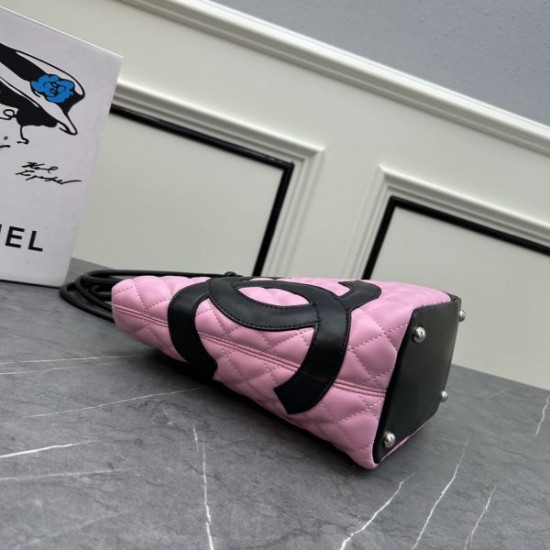 ゆったり感のあるアイテム 2024SS トートバッグ CHANEL シャネル