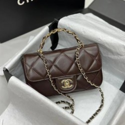 着こなしが簡単につくれる 2024SS トートバッグ CHANEL シャネル