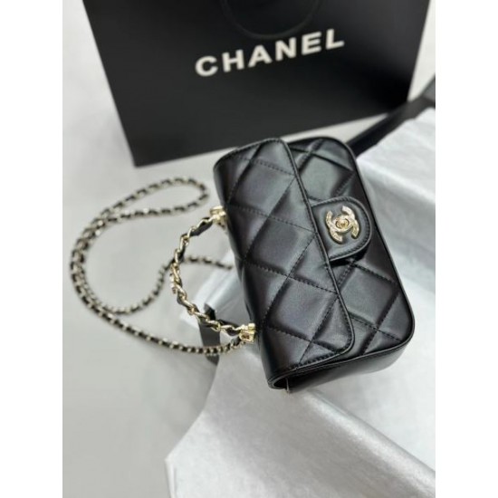 着こなしが簡単につくれる 2024SS トートバッグ CHANEL シャネル 着こなしが簡単につくれる 2024SS トートバッグ CHANEL シャネル