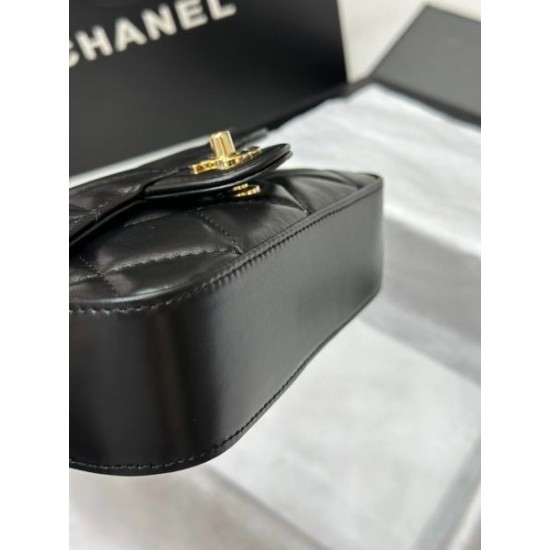 着こなしが簡単につくれる 2024SS トートバッグ CHANEL シャネル 着こなしが簡単につくれる 2024SS トートバッグ CHANEL シャネル