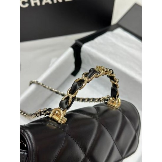 着こなしが簡単につくれる 2024SS トートバッグ CHANEL シャネル 着こなしが簡単につくれる 2024SS トートバッグ CHANEL シャネル