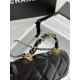 着こなしが簡単につくれる 2024SS トートバッグ CHANEL シャネル 着こなしが簡単につくれる 2024SS トートバッグ CHANEL シャネル