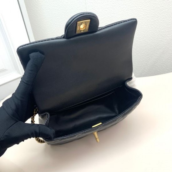 今や定番アイテム好評品 2024SS ショルダーバッグ CHANEL シャネル 今や定番アイテム好評品 2024SS ショルダーバッグ CHANEL シャネル