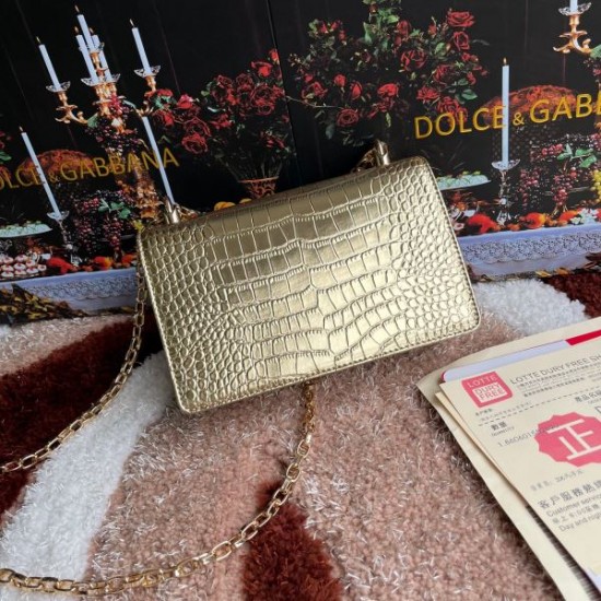 完売必須 2024SS ショルダーバッグ DOLCE&GABBANA ドルチェ&ガッバーナ 完売必須 2024SS ショルダーバッグ DOLCE&GABBANA ドルチェ&ガッバーナ