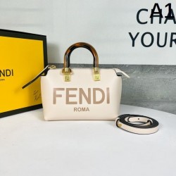 海外の顧客限定先行セール 2024SS トートバッグ FENDI フェンデイ