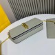 大注目を浴びる春夏新作 2024SS ショルダーバッグ FENDI フェンデイ 大注目を浴びる春夏新作 2024SS ショルダーバッグ FENDI フェンデイ