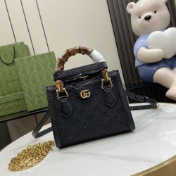 とっても夏らしいアイテム 2024SS トートバッグ GUCCI グッチ