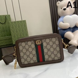 夏に欠かせないアイテム 2024SS ショルダーバッグ GUCCI グッチ