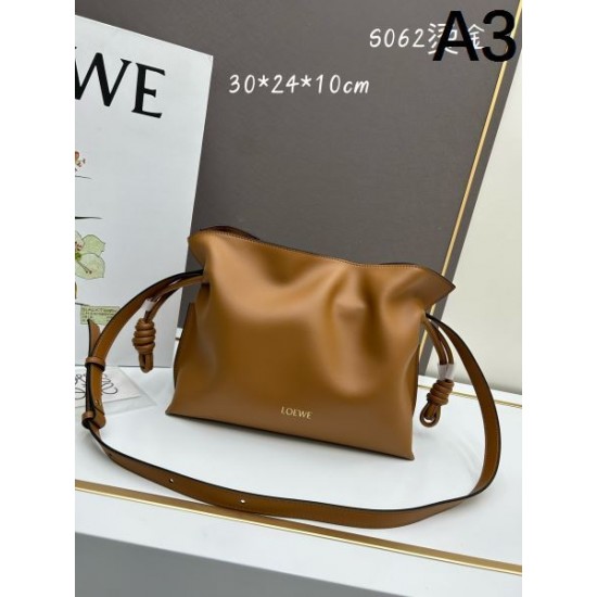 おしゃれな人は愛用中! 2024SS ショルダーバッグ LOEWE ロエベ おしゃれな人は愛用中! 2024SS ショルダーバッグ LOEWE ロエベ