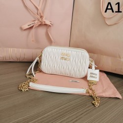 在庫あり即発 2024SS ショルダーバッグ MIU MIU ミュウミュウ