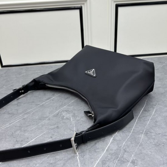 この夏最高に人気ブランド 2024SS トートバッグ PRADA プラダ この夏最高に人気ブランド 2024SS トートバッグ PRADA プラダ
