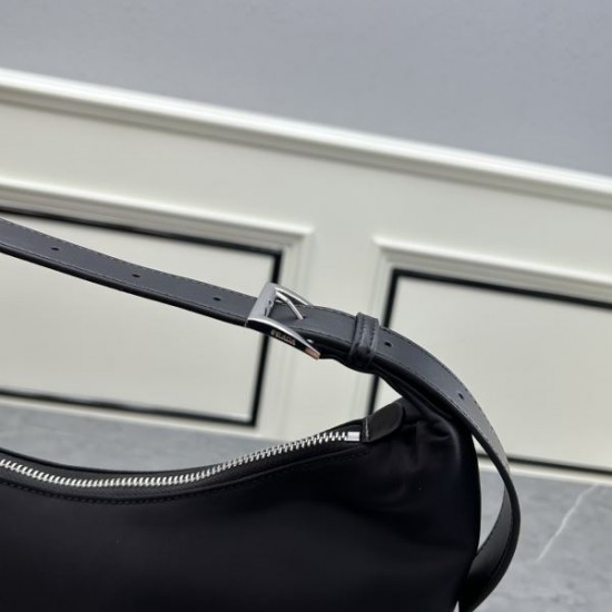 この夏最高に人気ブランド 2024SS トートバッグ PRADA プラダ この夏最高に人気ブランド 2024SS トートバッグ PRADA プラダ
