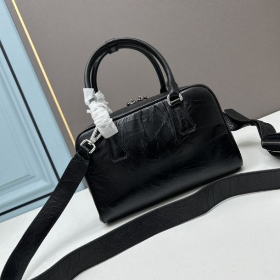 雑誌掲載も多数注目の新作 2024SS トートバッグ PRADA プラダ