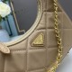 昨年も人気のアイテム新品 2024SS トートバッグ PRADA プラダ 昨年も人気のアイテム新品 2024SS トートバッグ PRADA プラダ