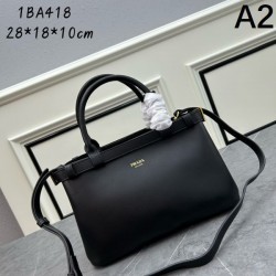 コスパ最強新作におすすめ 2024SS トートバッグ PRADA プラダ