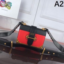 大注目国内完売数量限定 2024SS ショルダーバッグ PRADA プラダ