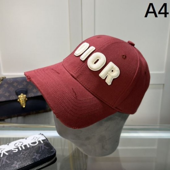 2024SS 帽子 DIOR ディオール 春夏も引き続き注目 2024SS 帽子 DIOR ディオール 春夏も引き続き注目
