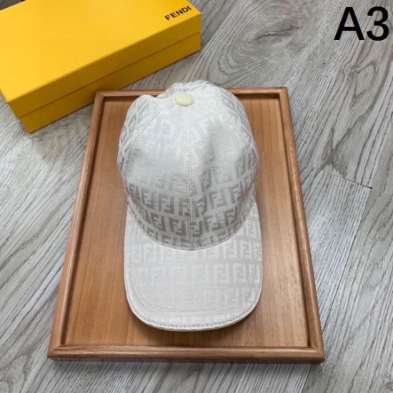 2024SS 帽子 FENDI フェンデイ 春先に注目を集める 2024SS 帽子 FENDI フェンデイ 春先に注目を集める