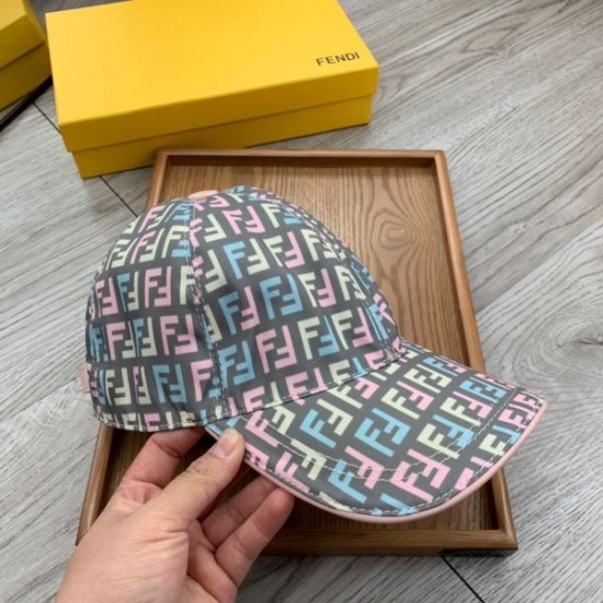 2024SS 帽子 FENDI フェンデイ ビンテージ感のある 2024SS 帽子 FENDI フェンデイ ビンテージ感のある