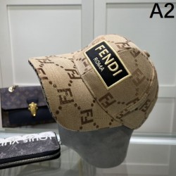 2024SS 帽子 FENDI フェンデイ シンプルなデザイン 