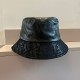 2024SS 帽子 FENDI フェンデイ おしゃれ上級者に着 2024SS 帽子 FENDI フェンデイ おしゃれ上級者に着