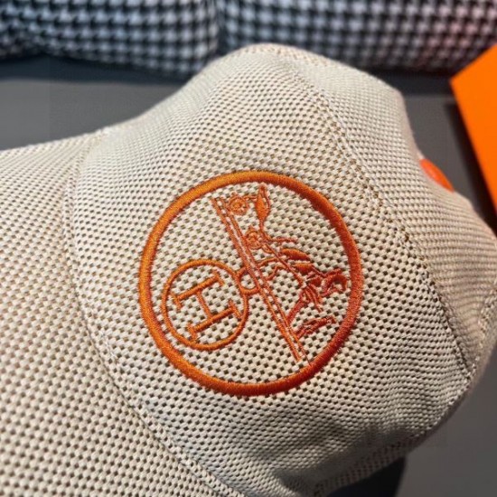 2024SS 帽子 HERMES エルメス ファッション感が満点 2024SS 帽子 HERMES エルメス ファッション感が満点