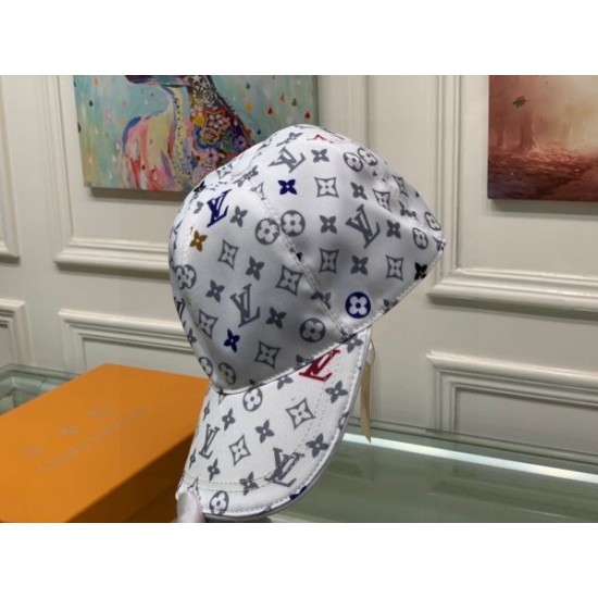 2024SS 帽子 LOUIS VUITTON ルイヴィトン 視線を集めて 2024SS 帽子 LOUIS VUITTON ルイヴィトン 視線を集めて