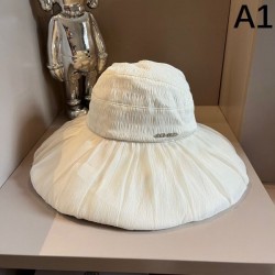 2024SS 帽子 MIU MIU ミュウミュウ 注目度が高い
