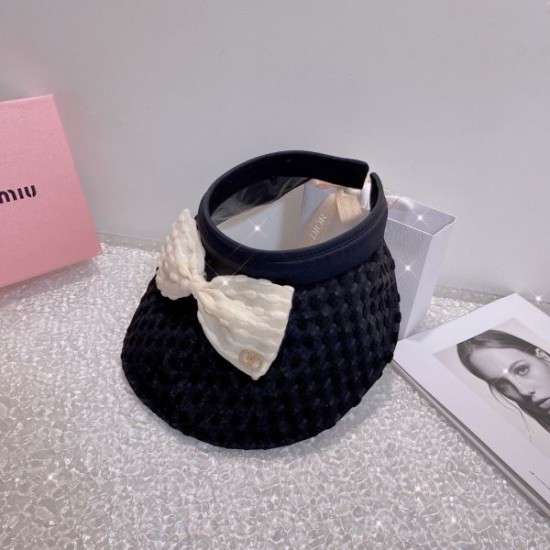2024SS 帽子 VALENTINO ヴァレンティノ 待望の商品 2024SS 帽子 VALENTINO ヴァレンティノ 待望の商品
