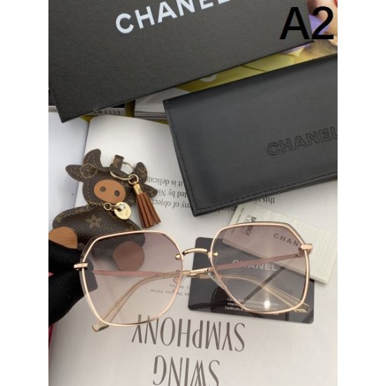 CHANEL シャネル 2024SS サングラス スタイリッシュな雰囲気 CHANEL シャネル 2024SS サングラス スタイリッシュな雰囲気