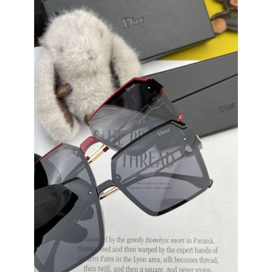 DIOR ディオール 2024SS サングラス 最後の春夏コレクション DIOR ディオール 2024SS サングラス 最後の春夏コレクション